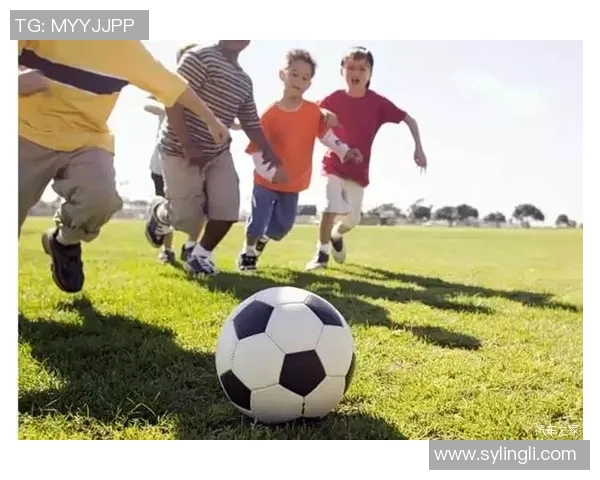 足球明星家庭大揭秘哪位球星孩子最多引发热议