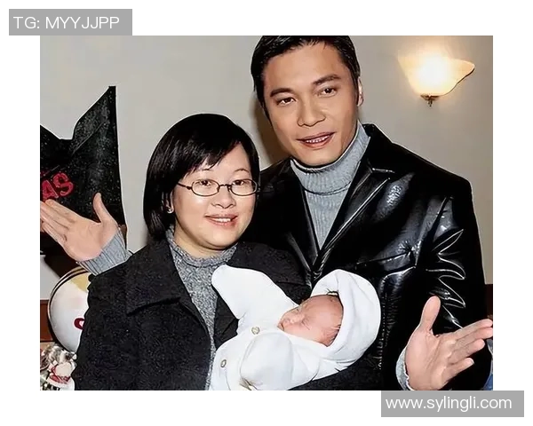 足球明星斯奈德的妻子揭秘她的生活与支持之路 足球明星斯奈德的妻子揭秘她的生活与支持之路