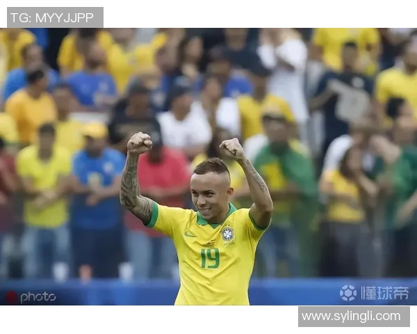 埃弗顿费利佩在新赛季中的表现与未来发展潜力分析